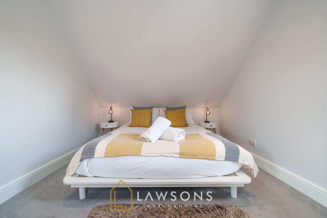 Loft Living By Lawsons With Parking Apartment Windsor Ngoại thất bức ảnh