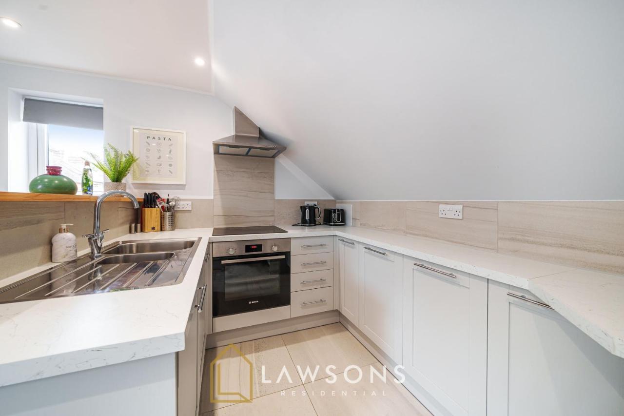 Loft Living By Lawsons With Parking Apartment Windsor Ngoại thất bức ảnh